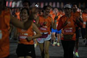 BIB: 65246, 81720, 26644
                            <button type="button" onclick="openModal(20991696)" class="btn btn-primary btn-sm float-right btn-popup" data-toggle="modal" data-target=".modal-high-quality">
                        <i class="fas fa-shopping-cart"></i> Add to Cart
                    </button>
                                            <button type="button" onclick="isThisMe(20991696, true)" class="btn btn-success btn-sm float-right btn-popup btn-isme hidden" data-toggle="tooltip" data-placement="bottom" title="นี่คือรูปของคุณใช่ไหม คลิกที่นี่เพื่อเอาเข้าอัลบั้ม">
                        <i class="fas fa-plus"></i> Add to album
                    </button>
                    <button type="button" onclick="isThisMe(20991696, false)" class="btn btn-warning btn-sm float-right btn-popup btn-isnotme hidden">
                        <i class="fas fa-ban"></i> Remove from album
                    </button>